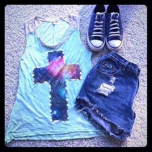 Tank with galactic cross